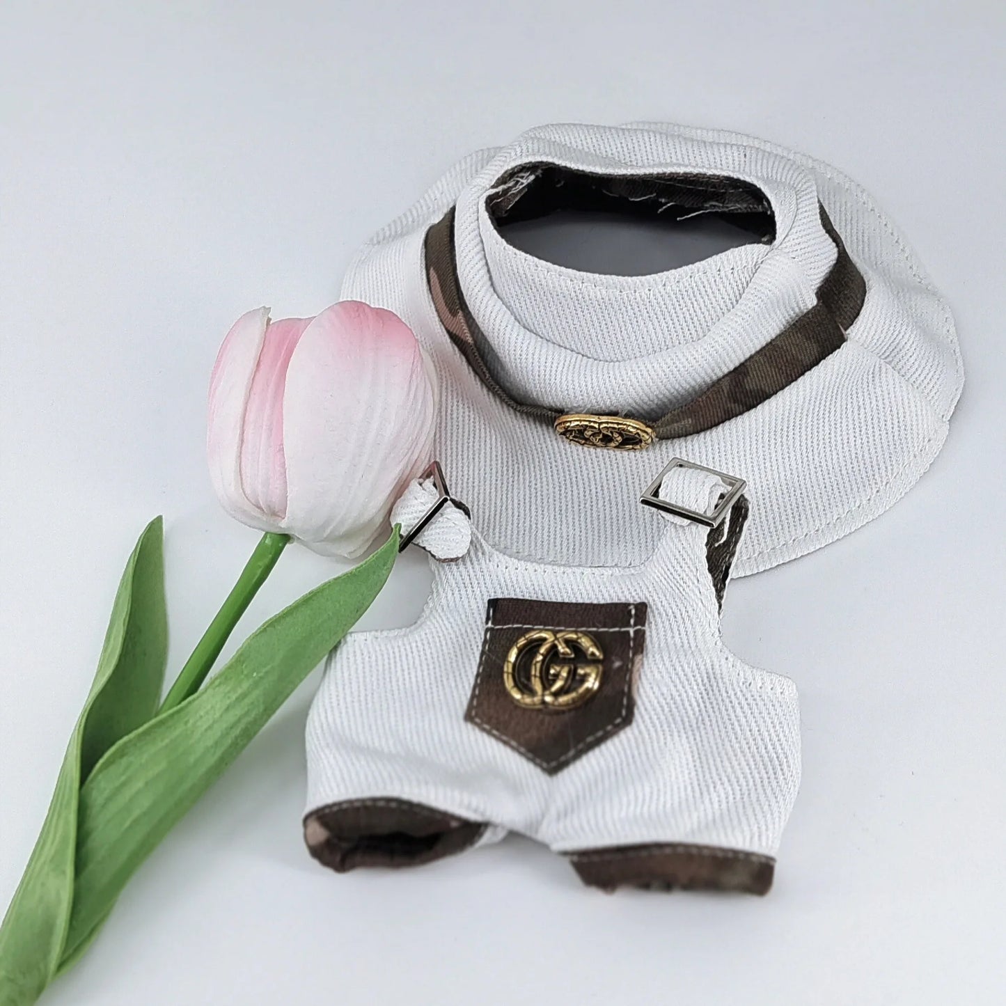 Cute 17cm Labubu with clothes!