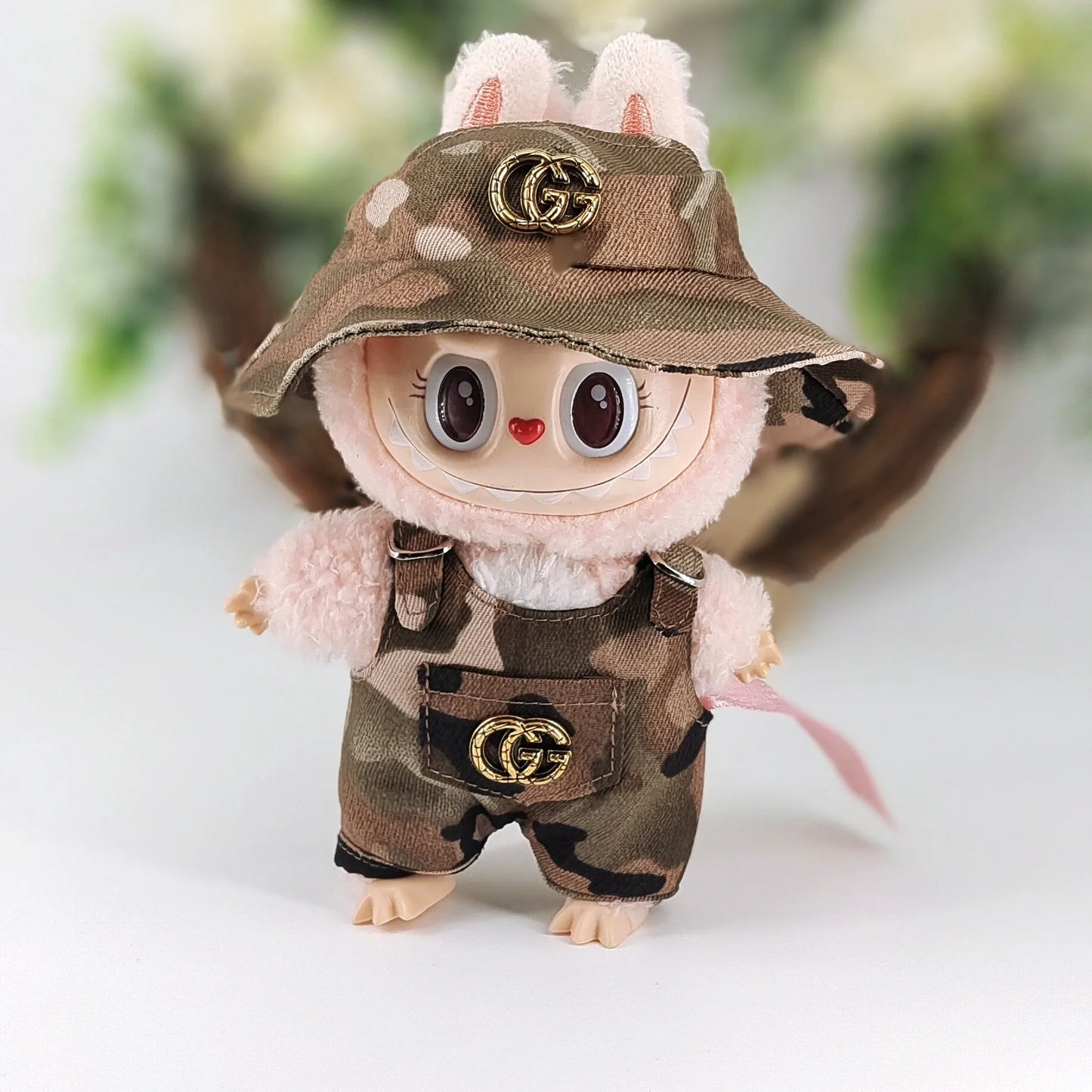 Cute 17cm Labubu with clothes!