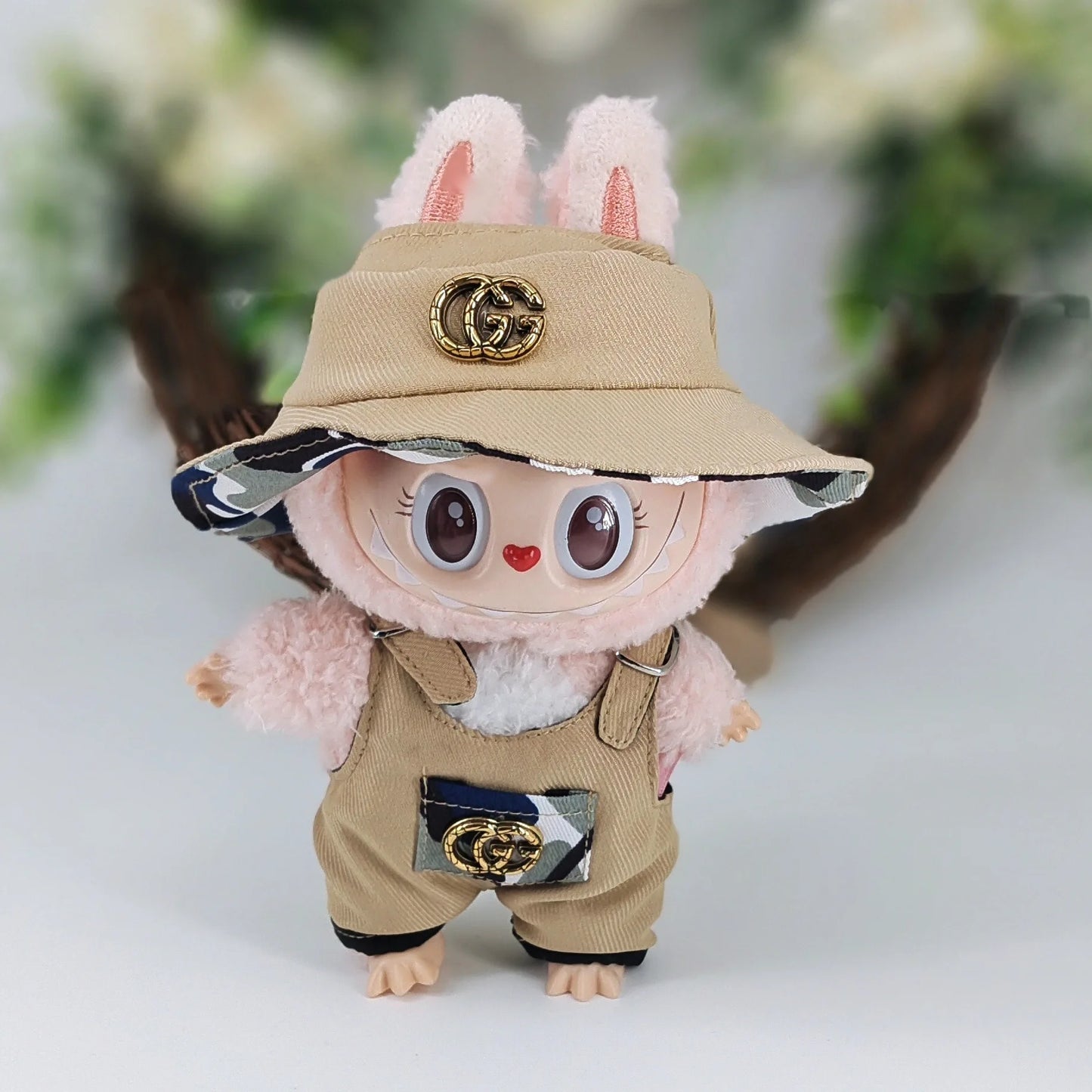 Cute 17cm Labubu with clothes!